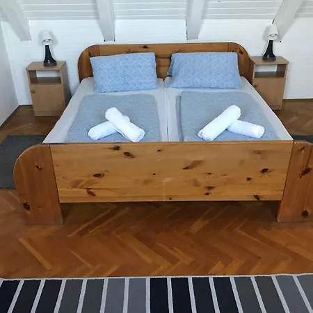 In 41942 Apartamento *