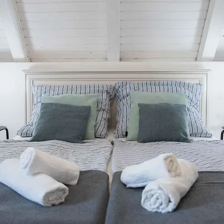 Appartamento In 41942 *