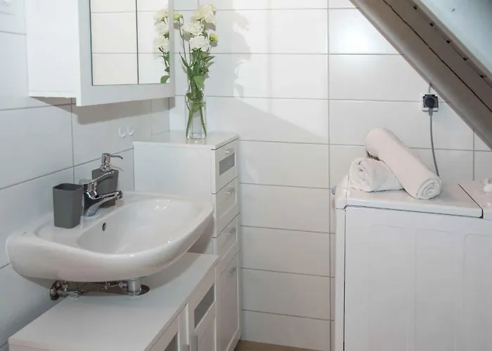 In 41942 דירה Balatonkeresztúr