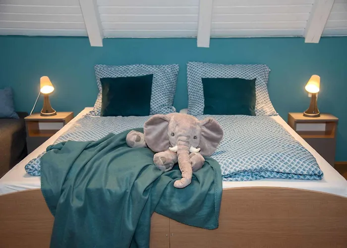 In 41942 Balatonkeresztúr